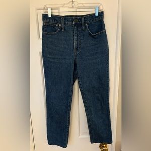 Madewell The Perfect Vintage Jean. Hemmed to petite ankle length. Size 27